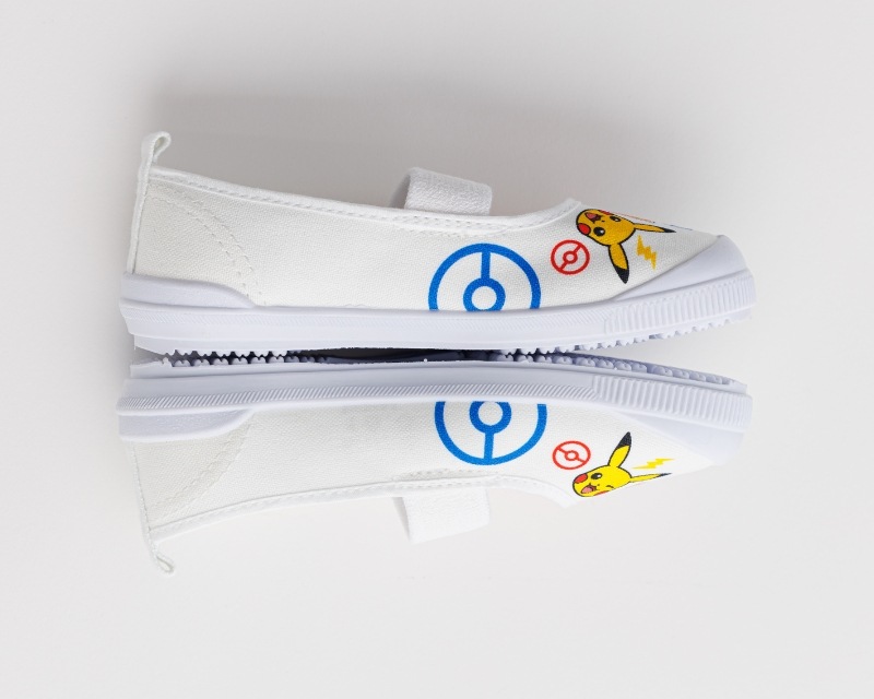 �ݥ���� S06 �ۥ磻��