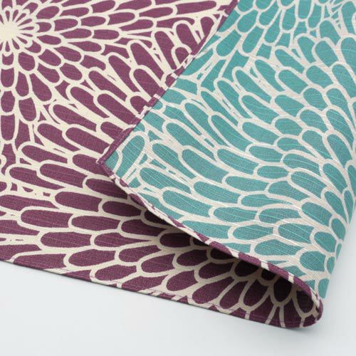 シャンタンチーフ 「菊（ウスムラサキ）」