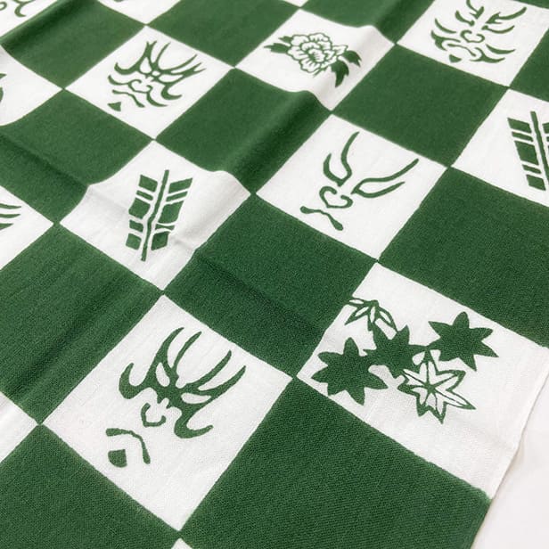 手ぬぐい「隈取市松（緑）」