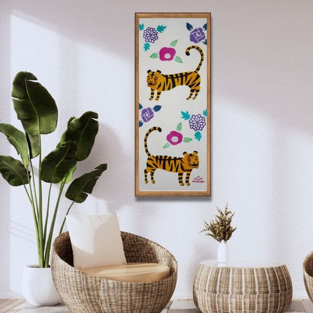 手ぬぐい「花と寅」