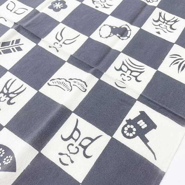 手ぬぐいハンカチ 「隈取市松(グレー)」