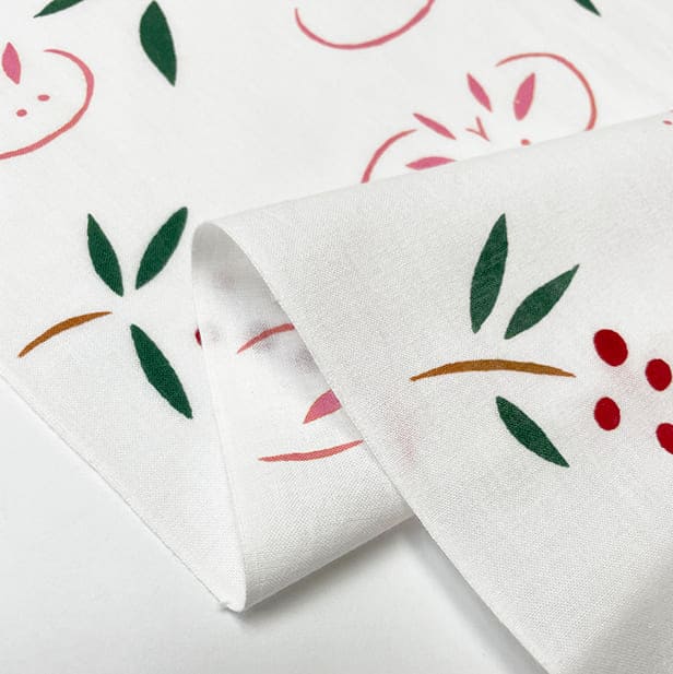 干支手ぬぐい 「南天に雪うさぎ」