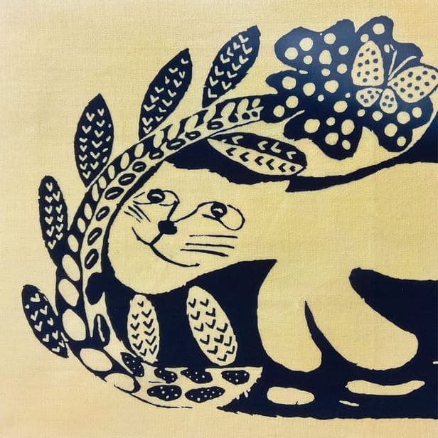 手ぬぐい「花につつまれて」