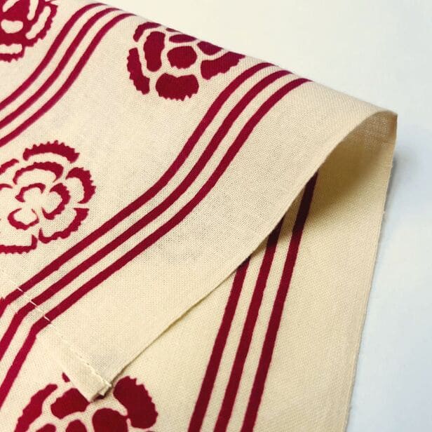 手ぬぐいハンカチ 「カーネーション」