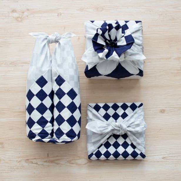 風呂敷 「ハレ包み 市松(紺)」