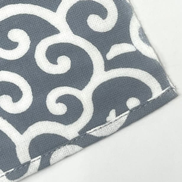 手ぬぐいハンカチ 「唐草(グレー)」