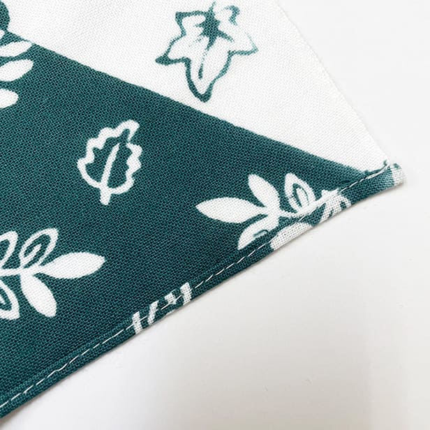 手ぬぐいハンカチ 「葉っぱ（緑）」