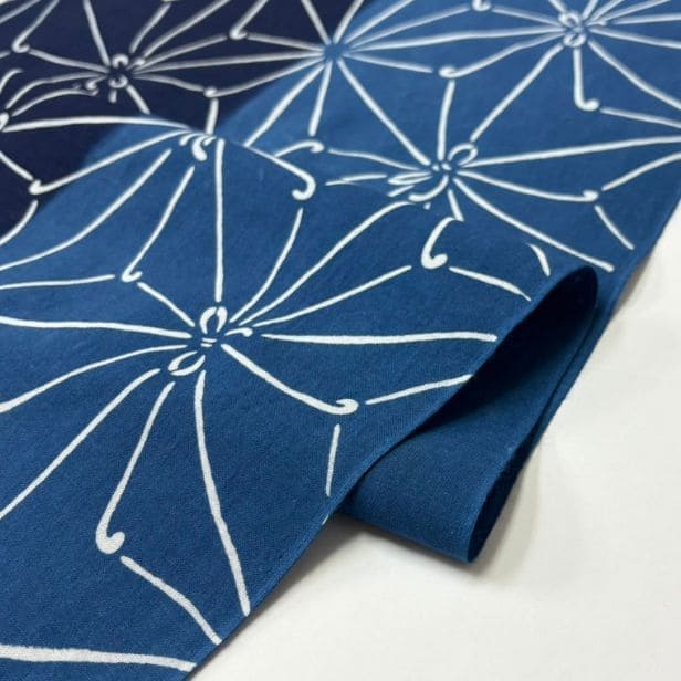 【阿波徳島】 藍染め手ぬぐい「麻の葉」