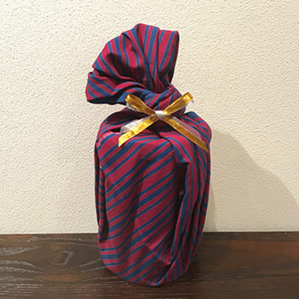 手ぬぐい 「歌舞伎衣裳・三千歳(縞)」