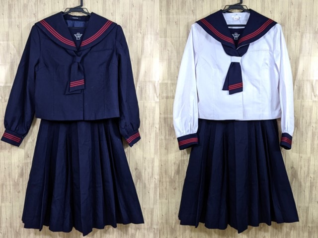 n64 千葉県 太田中学校 冬服・夏服セーラー服+冬服スカート/yt3265【15EUR】