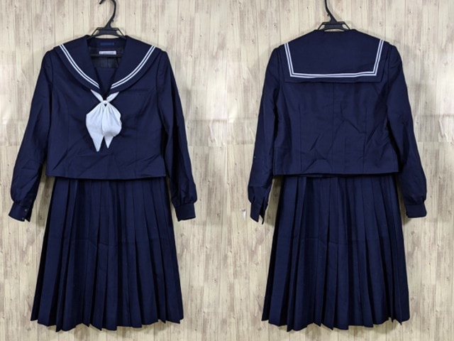 S26 北海道 沼ノ端中学校 冬服セーラー服+冬服スカート+スカーフ/yt3721【8lEC】