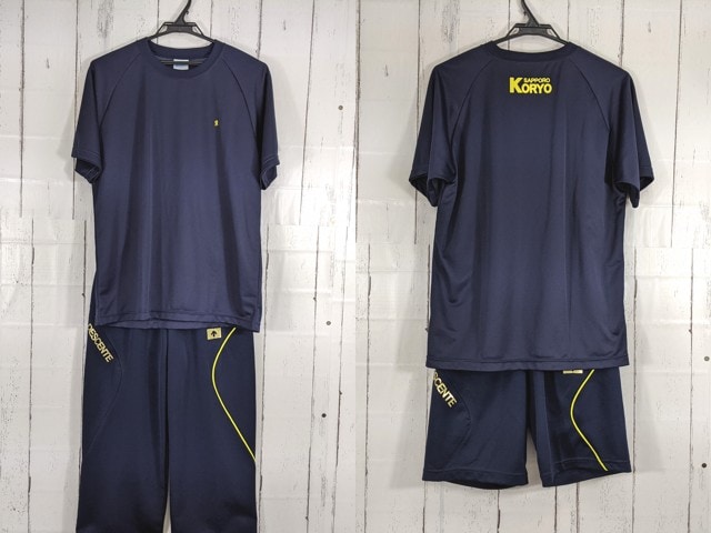 c28 北海道 向陵中学校 体操服 体操着 シャツ+ハーフパンツ+長袖