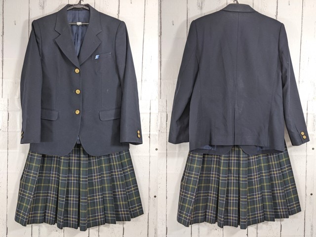 女子中学生制服・ブレザー・セーラー服・スカート通販｜中古学生