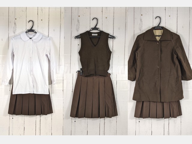 Z60 京都府 ノートルダム学院小学校 コート+ニットベスト+長袖シャツ+サスペンダースカート/yt4413【17DJE】