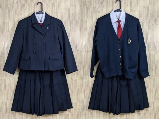 p81 愛知県 名古屋女子大学中学校 廃盤?? 校章付きブレザー+長袖シャツ+冬服スカート+ネクタイ /yt3474【5JHED】