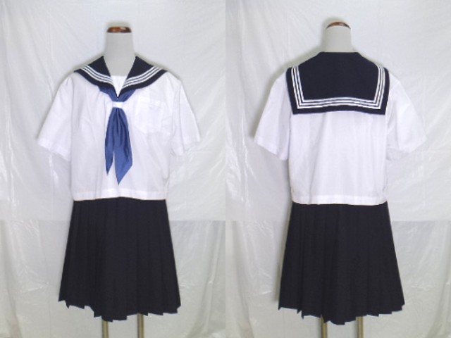 k85 ○大きめ○中学校 高校 夏セーラー服+スカート+スカーフ コスプレ k85 ○大きめ○中学校 高校 夏セーラー服+スカート+スカーフ コスプレ