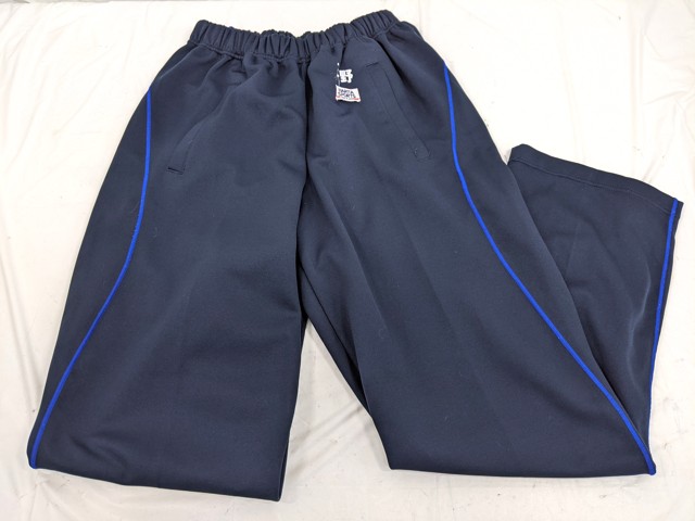 Z09 名古屋市立桜台中学校 男子用学生服 体操服 体操着 シャツ+ハーフ