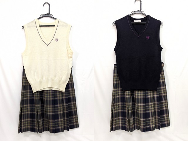 停止中⭐︎セーター・スカート4枚おまとめ SLY（スライ）の「SIDE ZIP KNIT SK サイドジップ ニット