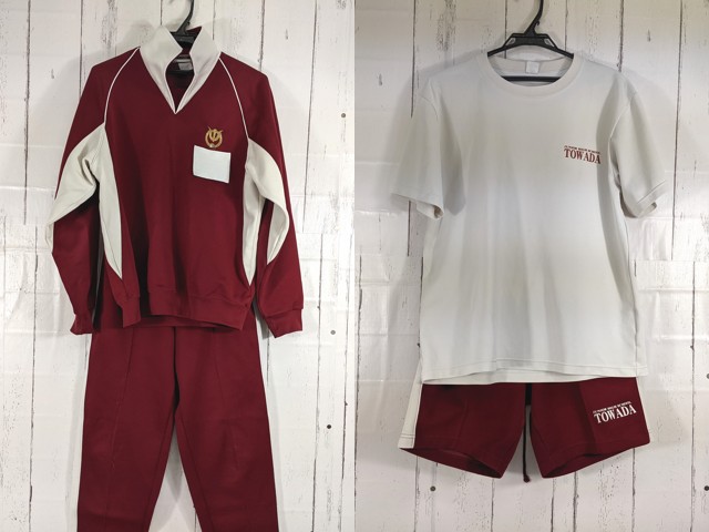 d05 青森県 十和田中学校 体操着 体操服 シャツ+ハーフパンツ+長袖