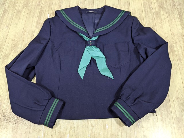 u07 東京都 二松学舎大学附属高校 冬服セーラー服+冬服スカート+