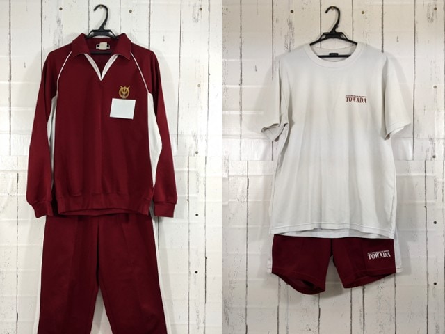 v59 青森県 十和田中学校 体操服 体操着 シャツ+ハーフパンツ+長袖