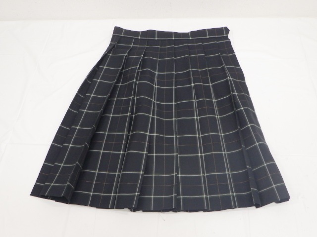 e77 法政大学中学校 長袖シャツ+ニットベスト+夏服・冬服スカート 