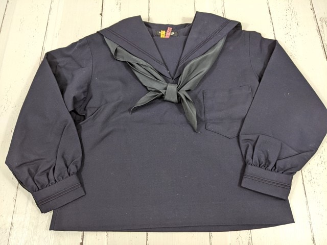 v82 山口県 山口中央高校 冬服セーラー服+冬服スカート+スカーフ/yt3996【15ELC】