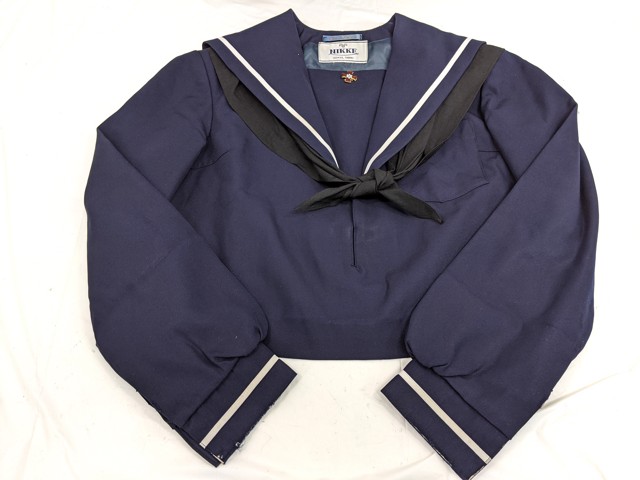 Z96 金城学院高校 校章付き冬服セーラー服+冬服スカート+スカーフ