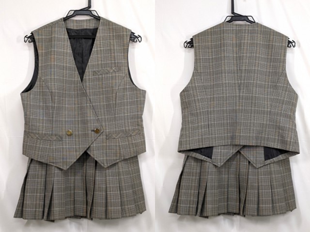 Amazon.co.jp: 北海道 札幌女子高校 制服 スカート : ファッション