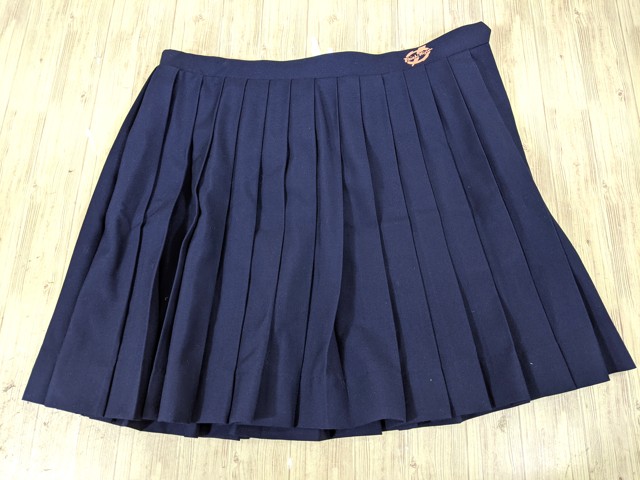 Q87 愛知県 御幸山中学校 旧モデル 冬服・夏服セーラー服+冬服