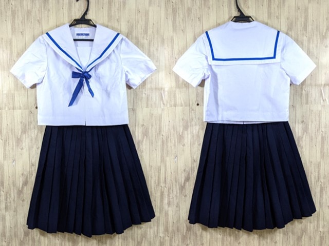 M59 中学校?? 高校?? 夏服セーラー服+夏服スカート+スカーフ/yt3804【6OWC】