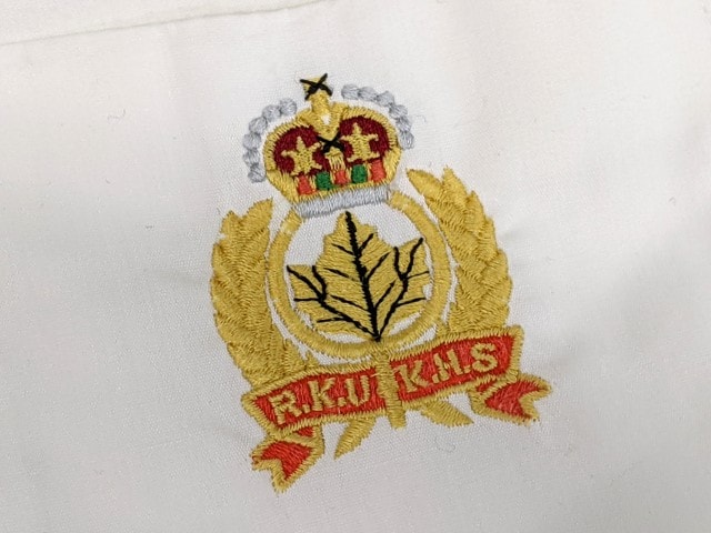 h23 私立流通経済大学附属柏高校 半袖シャツ+ニットベスト+夏服