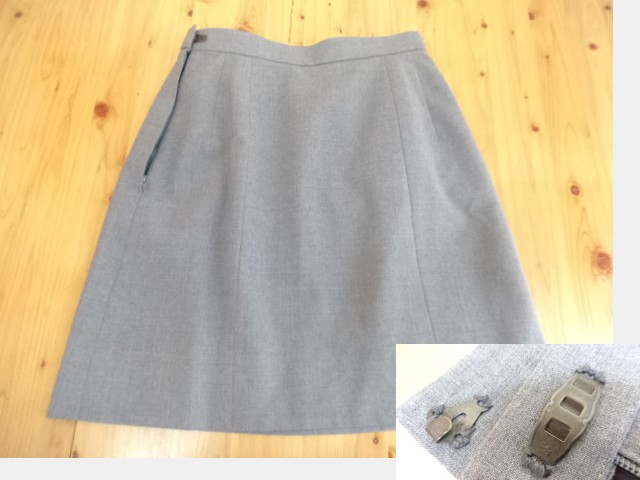 私立慶應義塾女子高等学校■激レア!! 灰色ブレザー制服+ベスト+校章/4og606【15zgdk】