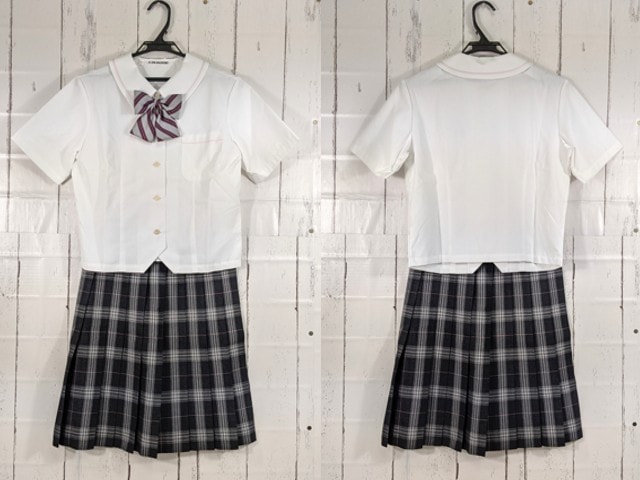 O26 愛知県 中部大学第一高校 夏服ブラウス+夏服スカート+リボン