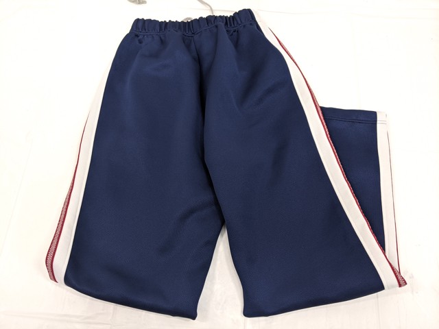 C83 愛知県 尾張旭中学校 体操服 体操着 シャツ+ハーフパンツ+長袖