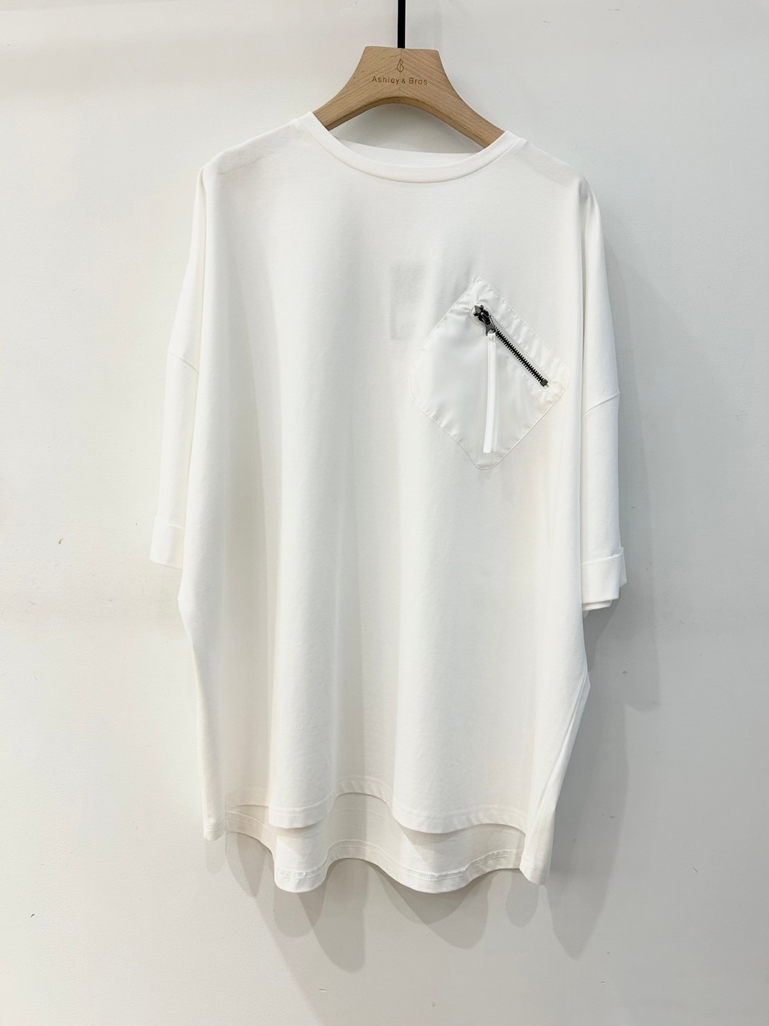 [S.O.F] ݥzip S/TEE 20%OFF