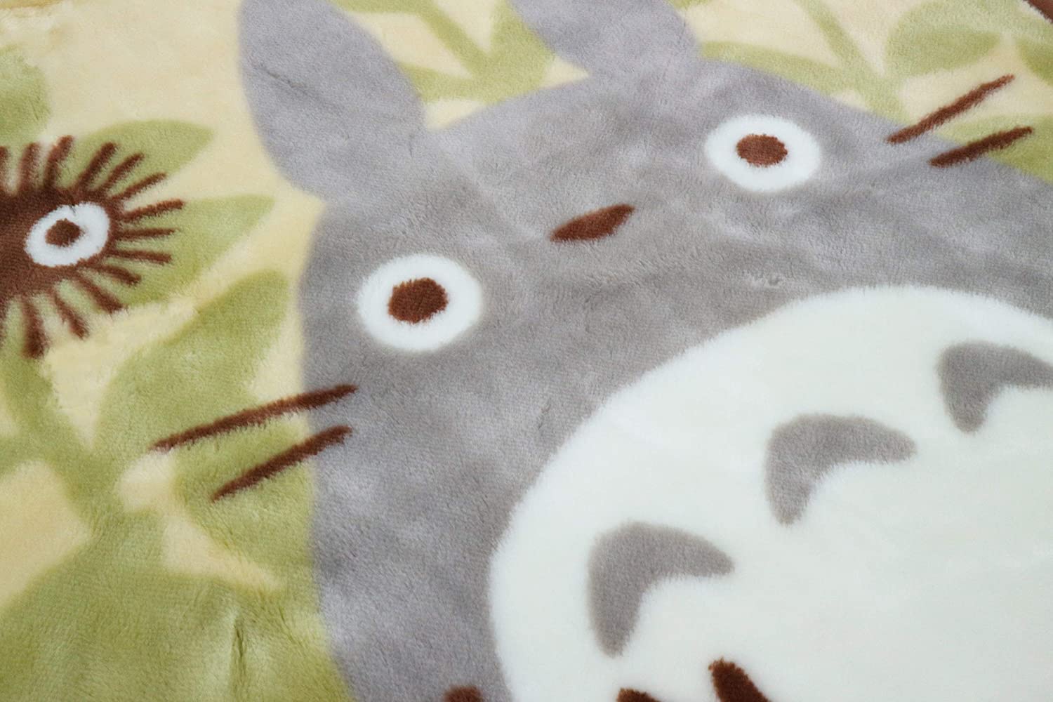 となりのトトロ 森の秋 ひざ掛け毛布 クォーターケット 70×100cm 
