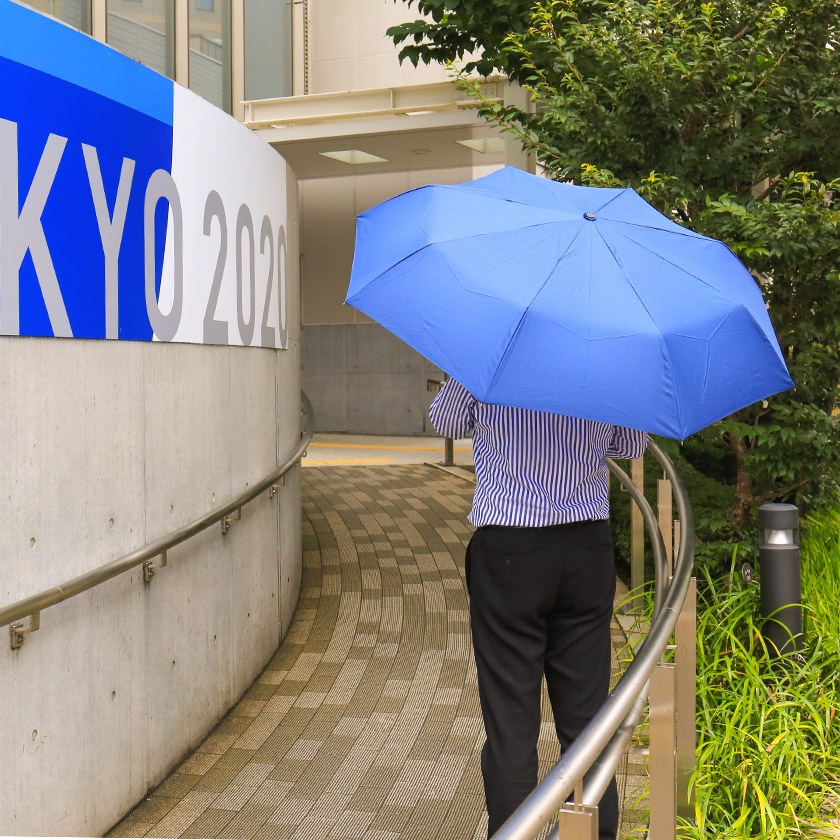 �ھ��ܾ�Ź��̵�� �礭���ޤꤿ���߻� ��� ��󥿥å���ư���� ������ �Ѷ��� ���� �����˶��� ���饹�ե����С� 8�ܹ� 65cm ��� ���ܾ�Ź �ޤ���߻� �˽����� ��˥��å���