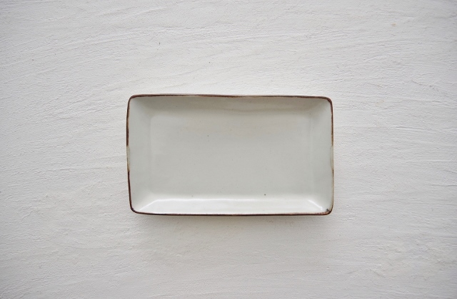 須藤拓也　白磁長皿