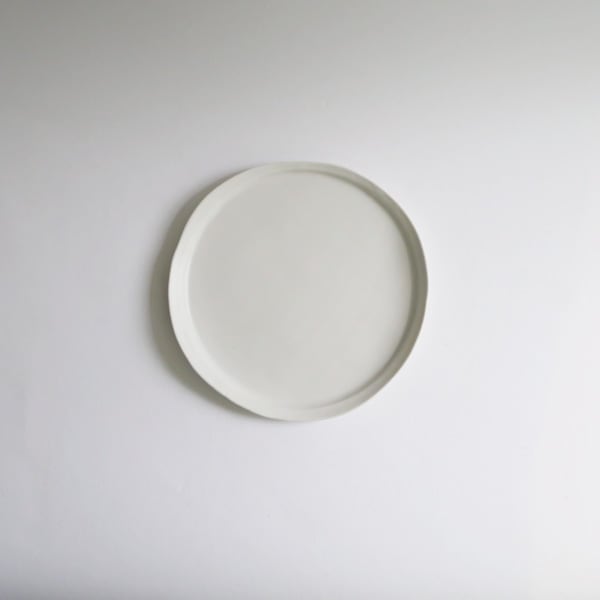 馬場勝文　白磁マットリム細20ｃｍ皿　Φ19ｃｍ