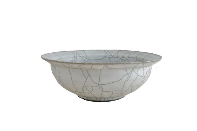 髙田志保　炭入りリム鉢φ20ｃｍ