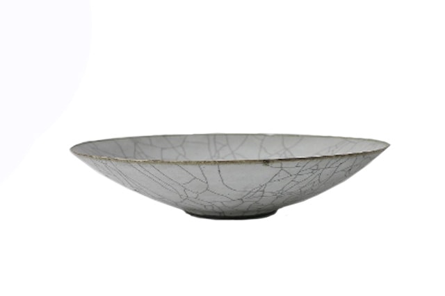 _田志保　炭入り8寸浅鉢φ22.5ｃｍ