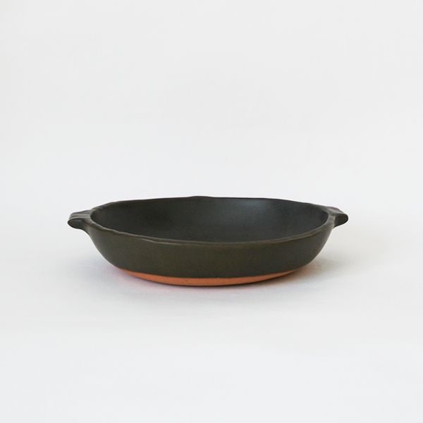 馬場勝文　耐熱グラタン皿　黒　丸　中 　