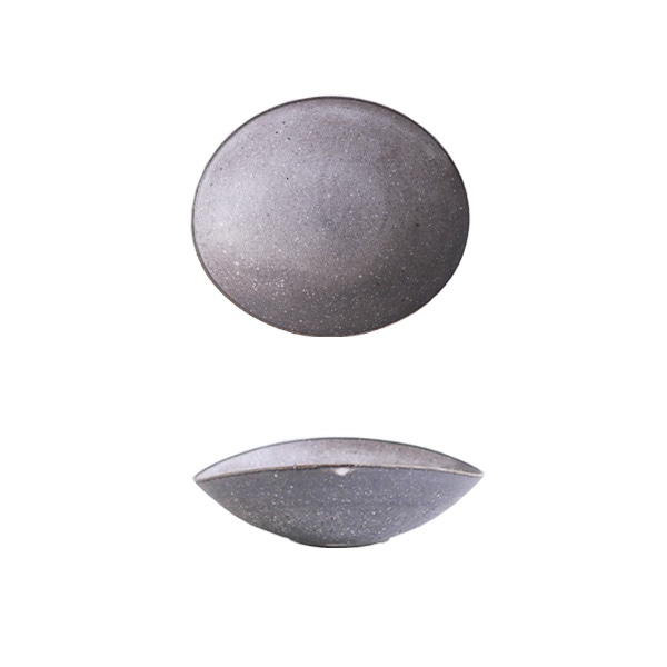 _田志保　チタン釉楕円浅鉢　15.5×18.5ｃｍ