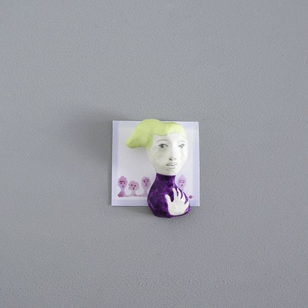 福田十糸子　ブローチ　金の指輪のひと　A