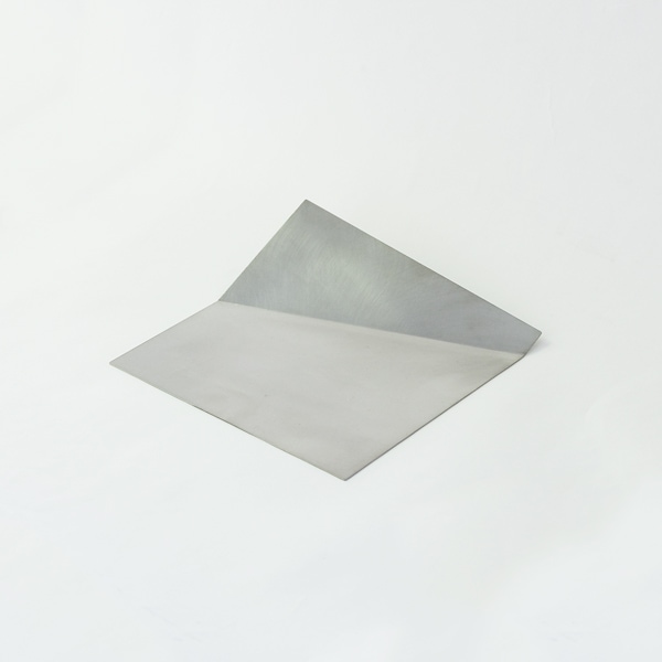 竹俣勇壱　角皿　折　L　18×18ｃｍ