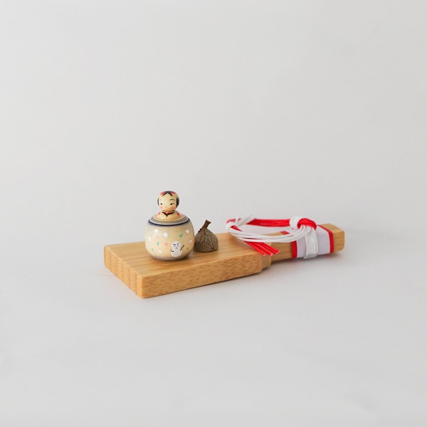どんぐりこけし　雪　羽子板　セット　model　YH1　身長2.5ｃｍ