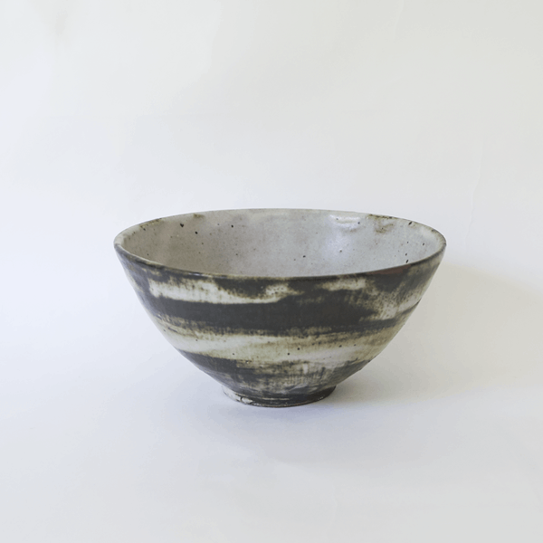 小野哲平　鉄化粧中鉢　Φ19cm