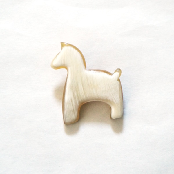 BISOU 　ダーラナホース　ブローチ