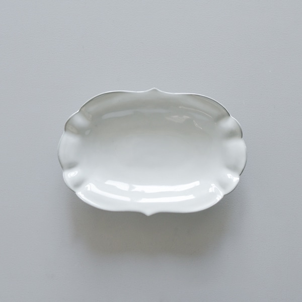 上國料正記　ひし形中皿　13.5×21.5cm